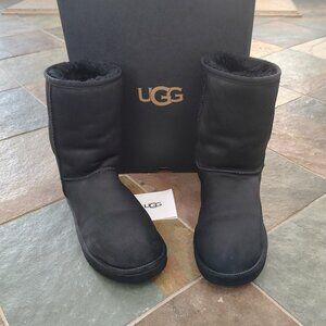 UGG Boots Classic Short Unisex